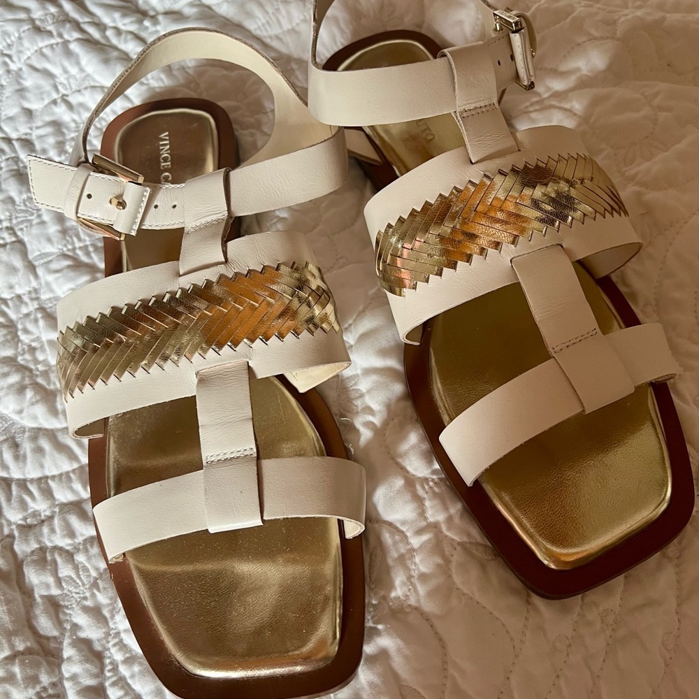 Vince Camuto Flat Sandal - Picture 4 of 5